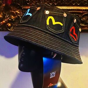 Evisu Multi-color Seagull Print Multi-Pockets Denim Bucket Hat NWT w Bag